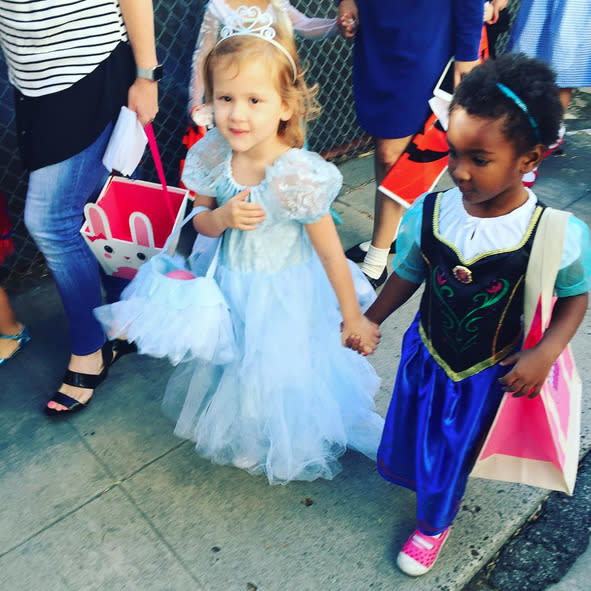 Jessica Alba shared a photograph of her little princess, 4-year-old daughter Haven, in a ballgown and tiara, holding hands with her BFF. Let’s hashtag this one #sofreakingadorable! (Instagram)