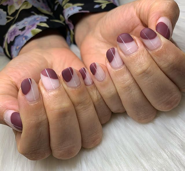 4) This Negative-Space Mauve Manicure