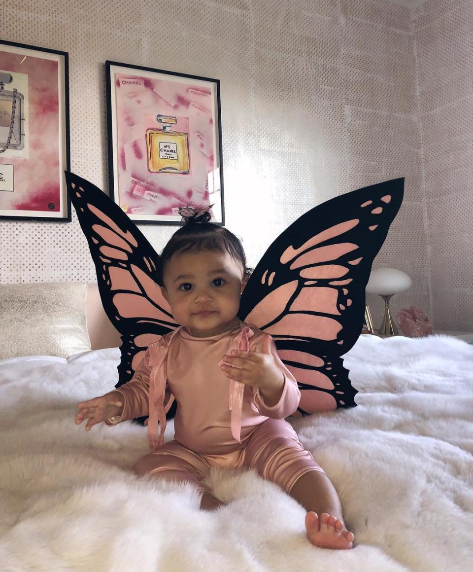 Stormi Webster, la hijita de Kylie Jenner, vdisfrazada como su mami para Halloween. Foto: Kylie Jenner/Instagram