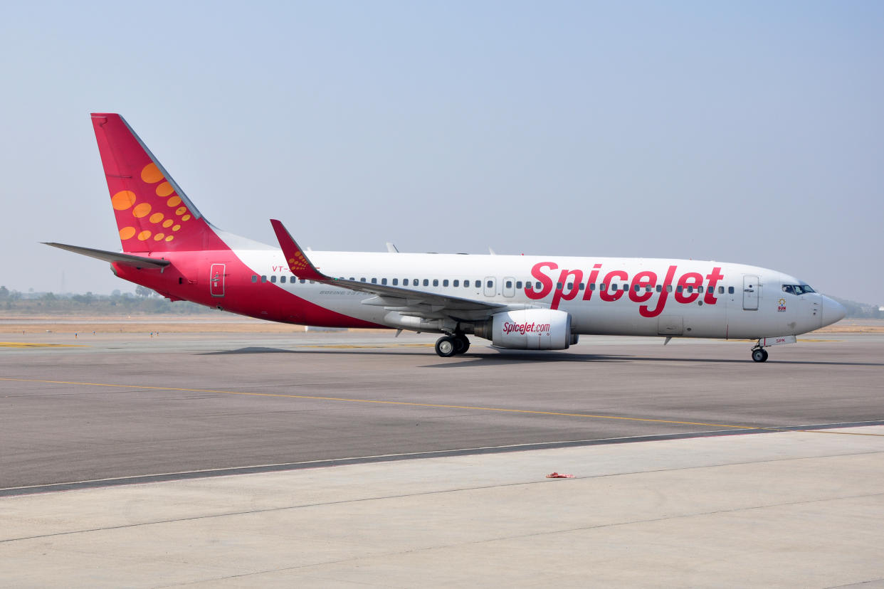 Ein Passagier der indischen Fluggesellschaft SpiceJet musste eine unangenehme Erfahrung machen. (Symbolbild: Getty)