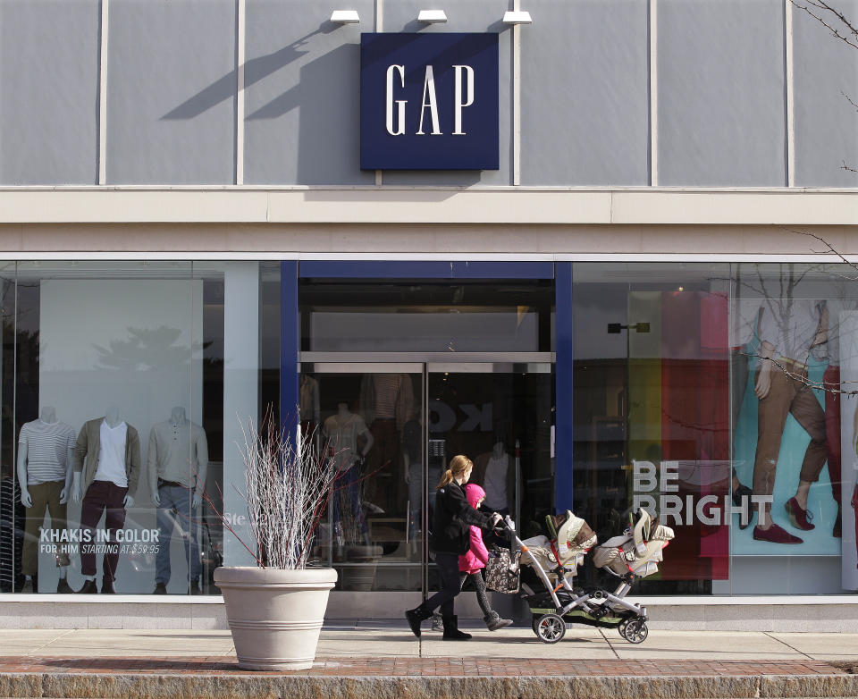 This Feb. 21, 2012 photo, shows the entrance to a Gap store at the Derby Street Shoppes complex in Hingham, Mass. Gap Inc. reports quarterly financial results Thursday, Feb. 23, 2012, after the market close. (AP Photo/Stephan Savoia)