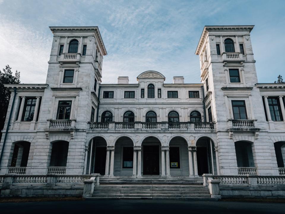 abandoned mansion Swannanoa virginia