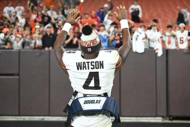 Browns QB Deshaun Watson selected as 1 of 5 team captains