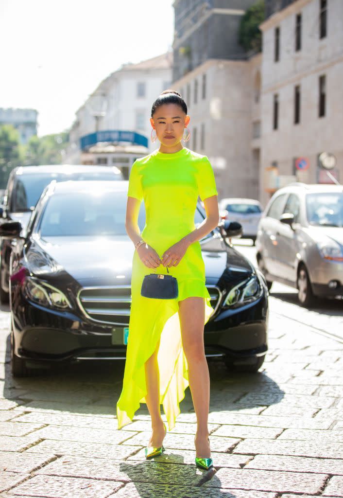 Highlighter Hues on the Street