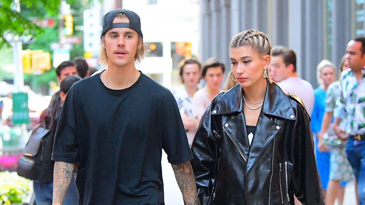 Justin Bieber and Hailey Baldwin Hold Hands on Romantic NYC Dinner