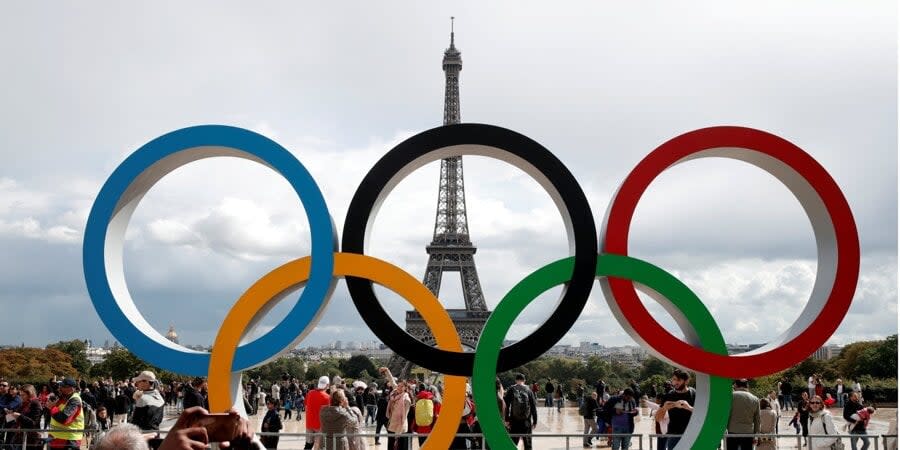 Olympic rings in Paris