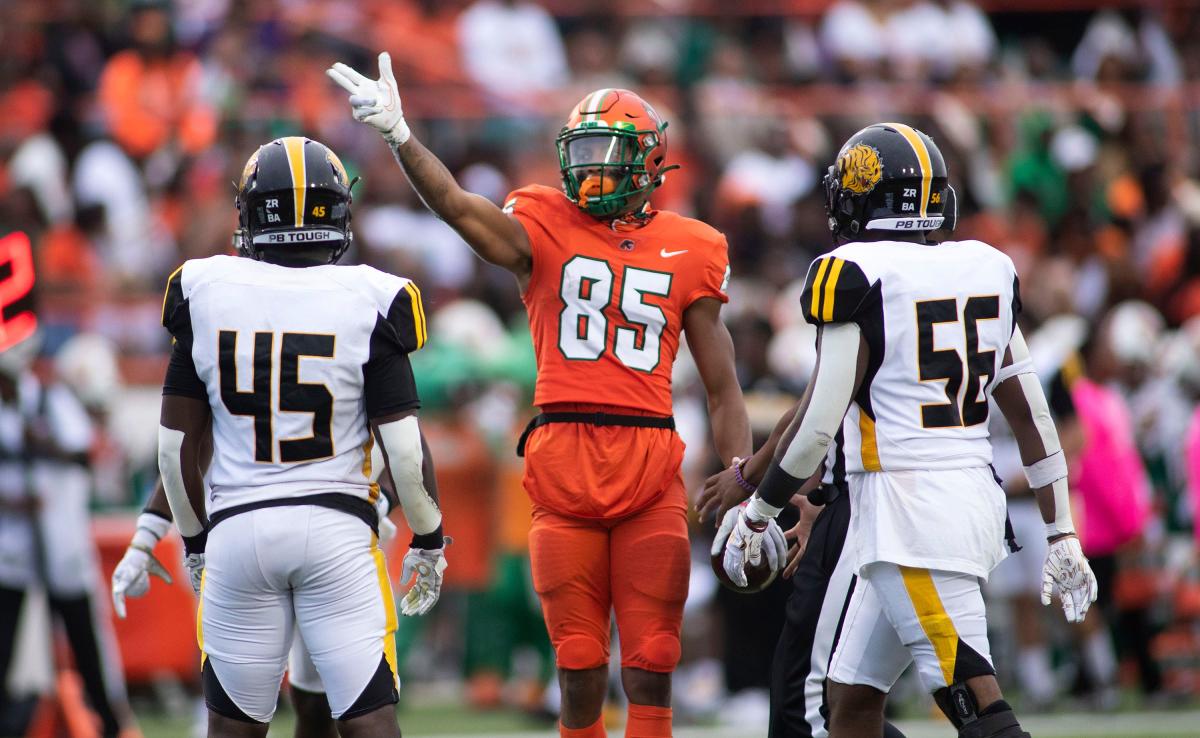 Heroes FAMU football too much for UAPB, wins sixth straight