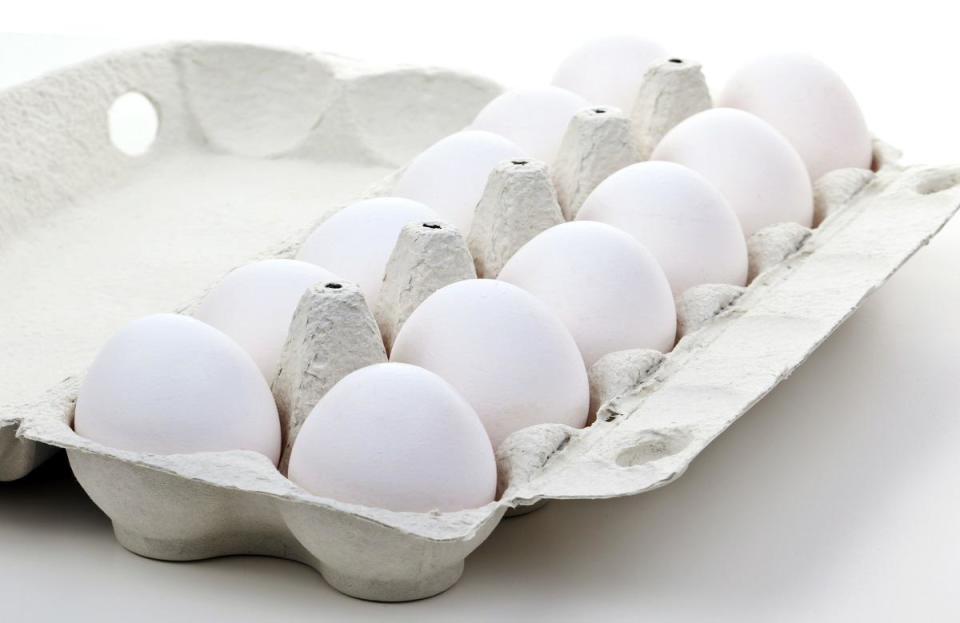 <p>While the FDA warns against freezing fresh eggs, fresh eggs <em>do </em>last in the refrigerator for up to five weeks. This rule of thumb applies whether you <a href="https://www.thedailymeal.com/grocery-shopping-questions-answered?referrer=yahoo&category=beauty_food&include_utm=1&utm_medium=referral&utm_source=yahoo&utm_campaign=feed" rel="nofollow noopener" target="_blank" data-ylk="slk:buy brown or white eggs;elm:context_link;itc:0;sec:content-canvas" class="link ">buy brown or white eggs</a>.</p>