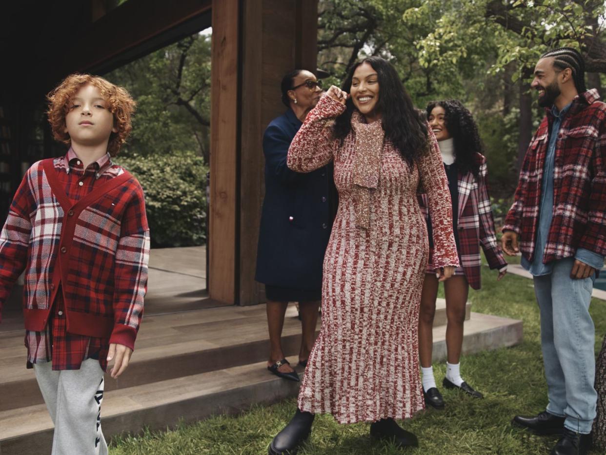 paloma elsesser tommy hilfiger campaign