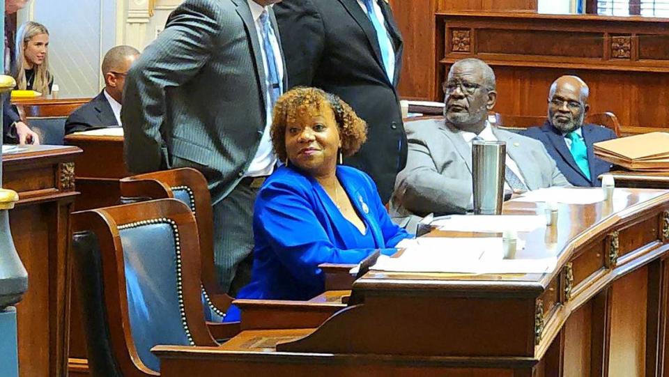 Newly elected state Sen. Tamekia Devine, D-Richland, looks among her colleagues prior to being sworn in as a replacement to the late state Sen. John Scott. Javon L. Harris/jaharris@thestate.com