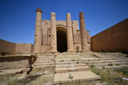 A view shows the ancient city of Hatra, south of Mosul, Iraq April 27, 2017. REUTERS/Stringer