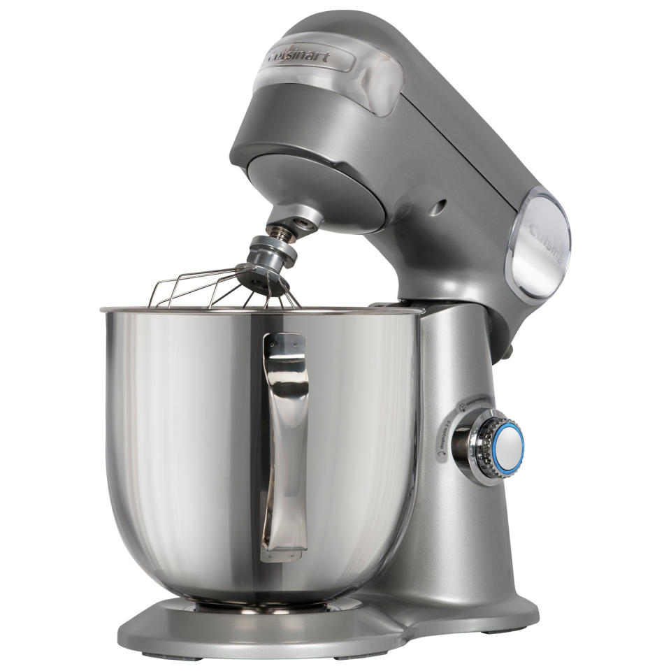 Cuisinart Precision Master Pro Tilt-Head Stand Mixer. Image via Best Buy.