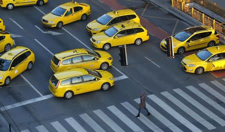 Taxis block a main road in Budapest's city centre, Hungary, January 18, 2016. REUTERS/Laszlo Balogh