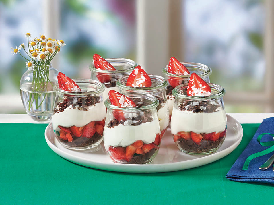 Chocolate-Strawberry Parfaits 