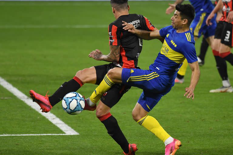 Juan Ramírez se lastimó la rodilla izquierda frente a Patronato; pasará casi un mes de recuperación y se perderá el superclásico del domingo 3 de octubre en el estadio de River.