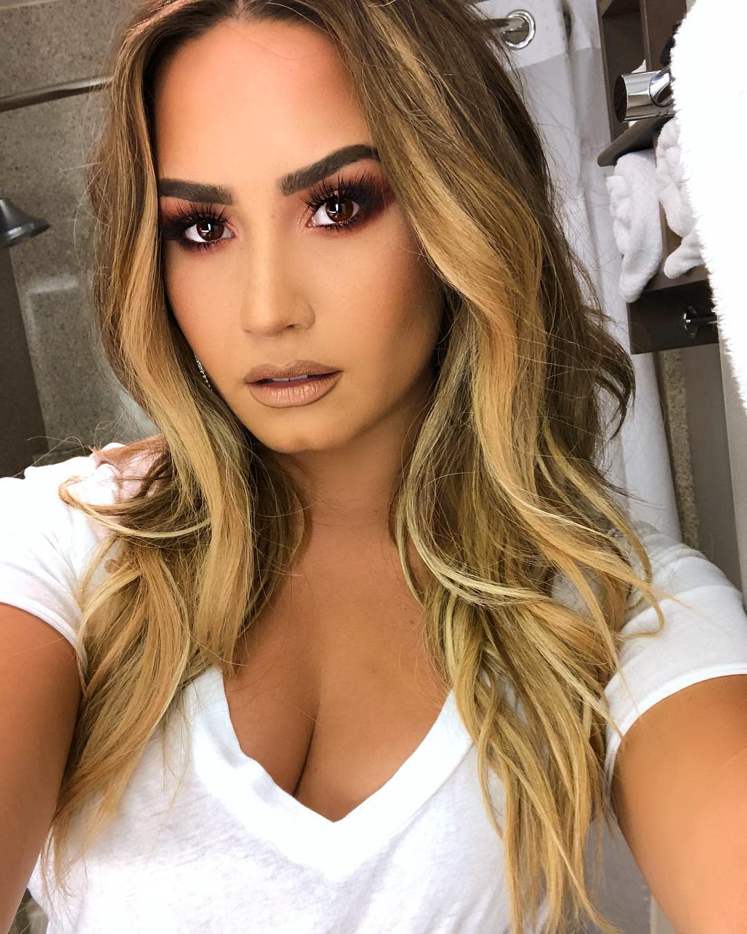 Demi Lovato presume de su nuevo look rubio. <a href="https://www.instagram.com/ddlovato/?hl=en" rel="nofollow noopener" target="_blank" data-ylk="slk:Foto: Demi Lovato/Instagram;elm:context_link;itc:0;sec:content-canvas" class="link ">Foto: Demi Lovato/Instagram</a>