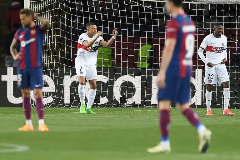 Paris Saint-Germain's se clasificó tras derrotar a Barcelona como visitante