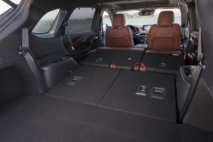 2016 Mazda CX-9 rear cargo area photo