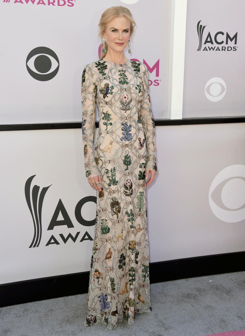 HIT: Nicole Kidman at the Academy of Country Music Awards