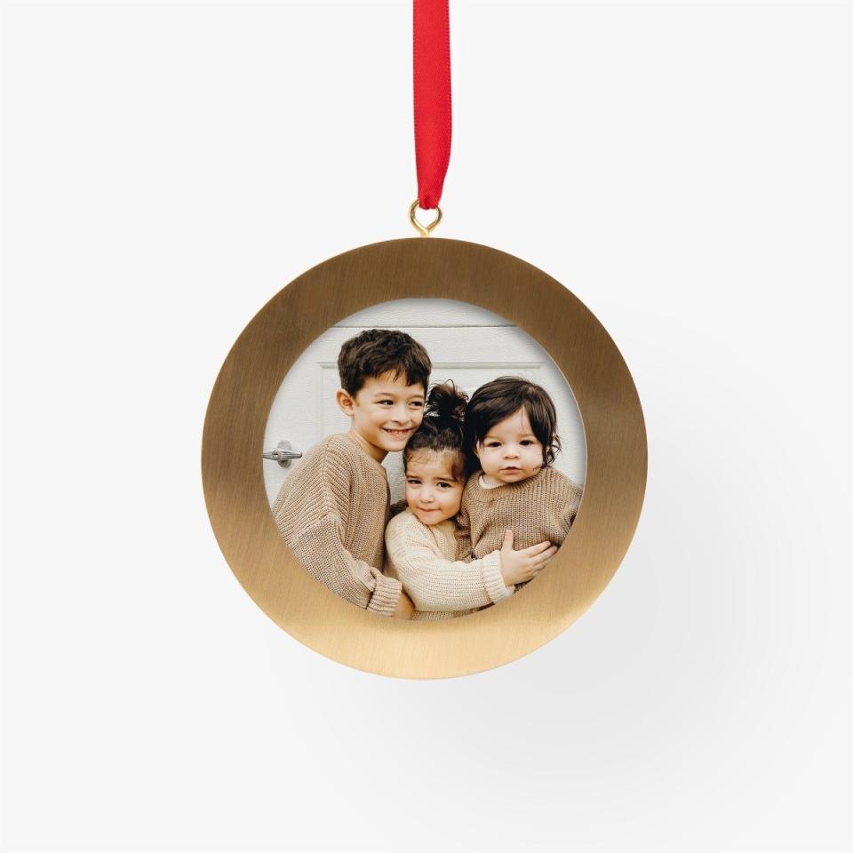 Photo Display Ornament