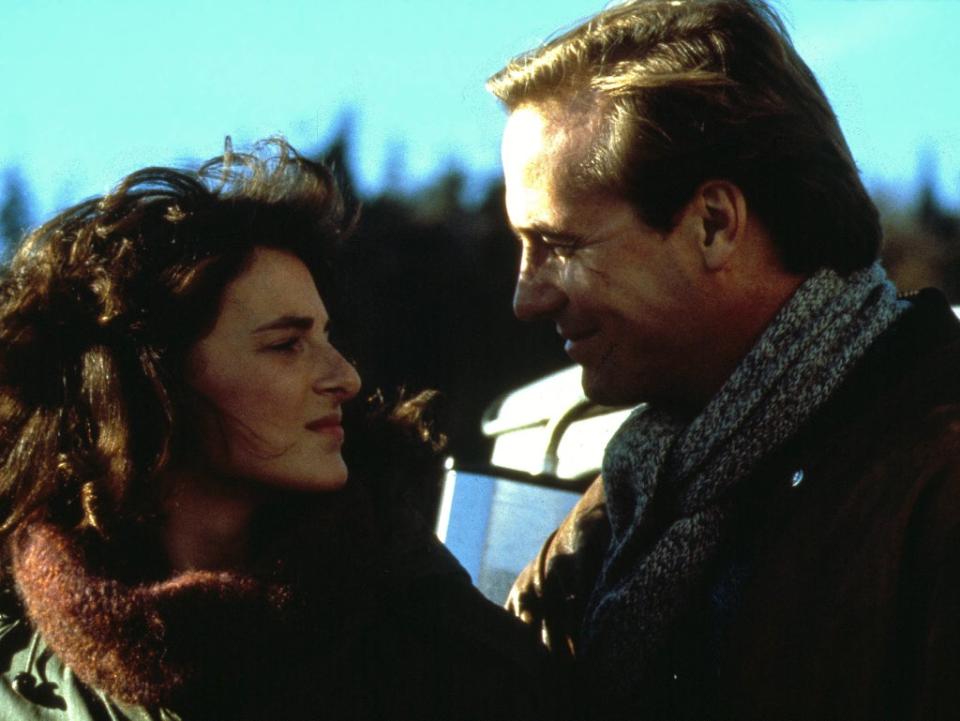 Marlee Matlin y William Hurt en la película de 1986 ‘Children of a Lesser God’ (Moviestore/Shutterstock)