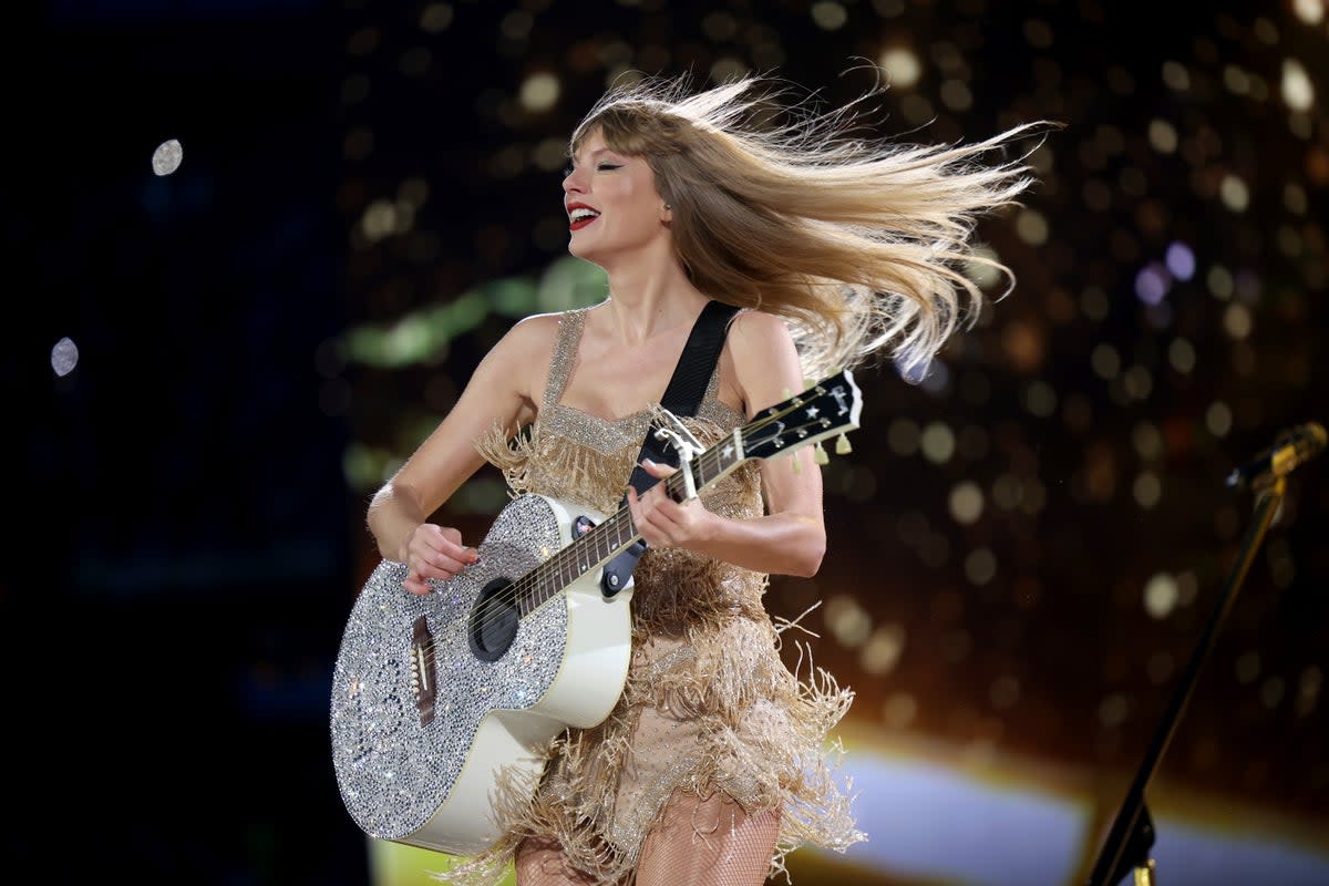 Taylor Swift thanked fans for sticking with her as she performed a 3.5 hour show in the rain  (Getty Images for TAS Rights Mana)