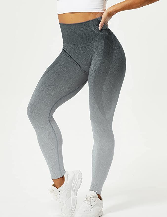 9) Smile Contour Seamless Leggings