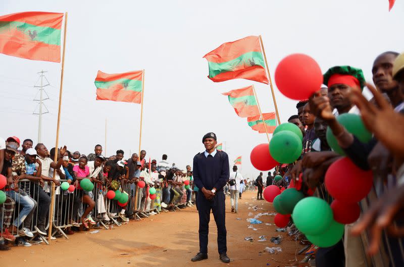 Angola opposition party UNITA holds final rally