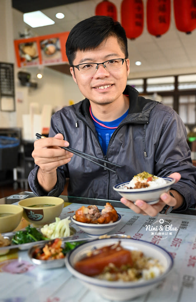 南投草屯｜隆江老甕豬腳飯