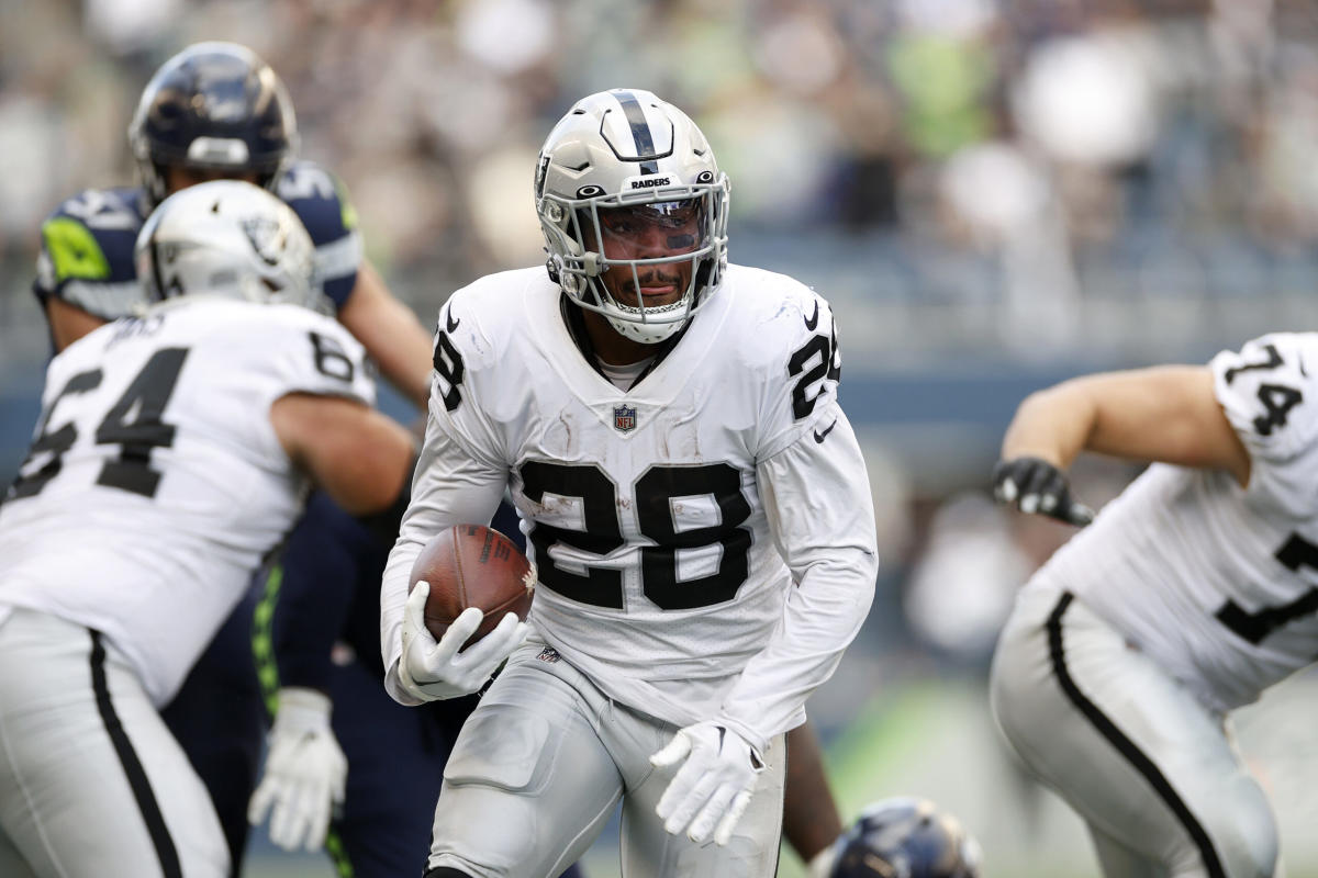 Raiders Unveil New Number for RB Josh Jacobs Following Return From Holdout