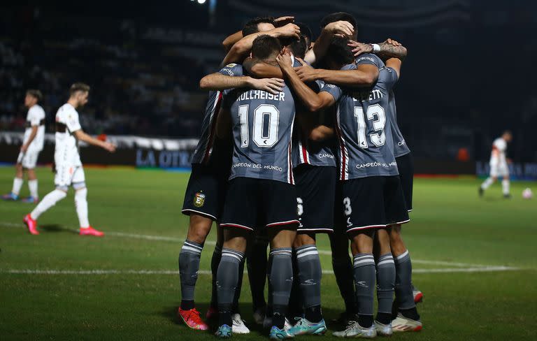 En el último partido por la Liga Profesional 2023 Estudiantes derrotó a Platense 2 a 1 como visitante