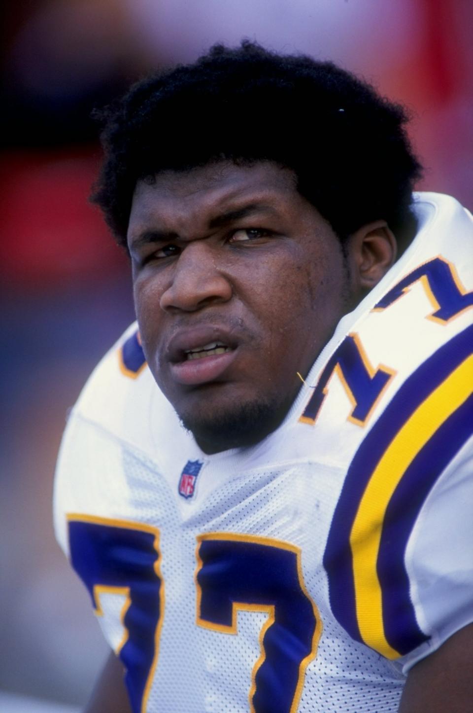 <p>Cause of death: He suffered from heat stroke during the Vikings 2001 preseason training camp, and died as a result of complications. </p>