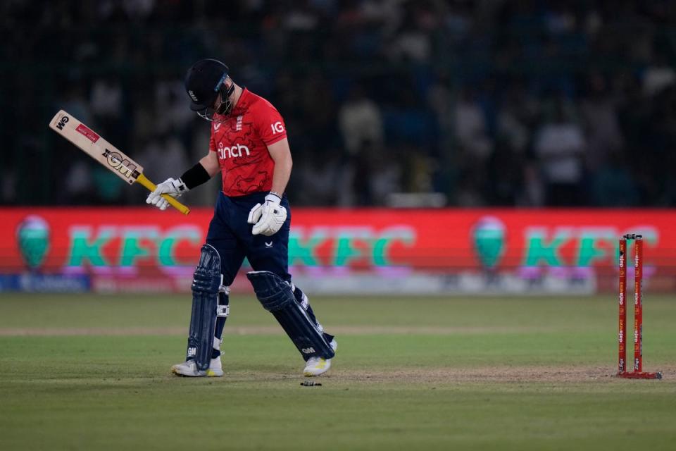 England’s Ben Duckett walks off the field after losing his wicket (Anjum Naveed/AP) (AP)