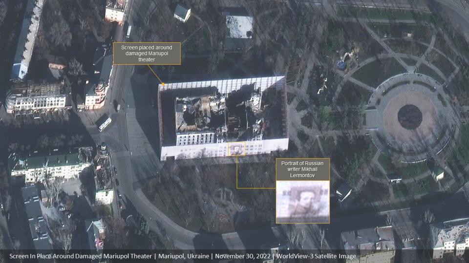Satellite images show the extent of the devastation after Russian airstrike hits a theatre in Mariupol (Satellite image/2022 Maxar Technologies)