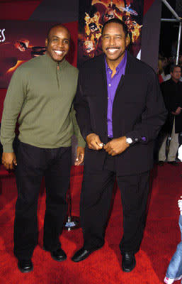 Barry Bonds and Dave Winfield at the Hollywood premiere of Disney and Pixar's The Incredibles