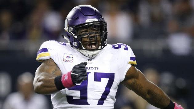 Vikings' Everson Griffen Used The Nationally-Televised Thanksgiving Game To  Ask People 'I Just Had A Baby Boy, What Should We Name Him?', News