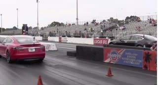 Two Tesla Model Ses face off in the quietest drag race ever