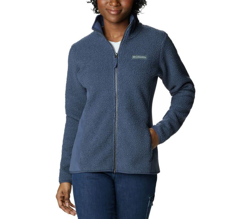 Woman wearing Columbia Panorama full-zip jacket
