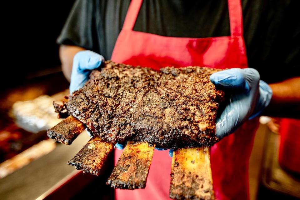 Beef ribs at Cooper’s in the Stockyards.