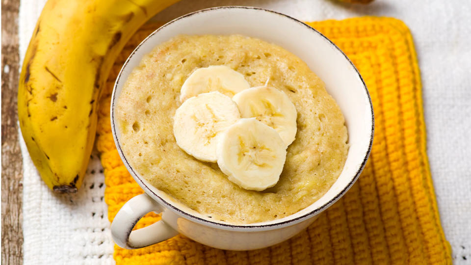 Banana mug cake as part of candida diet