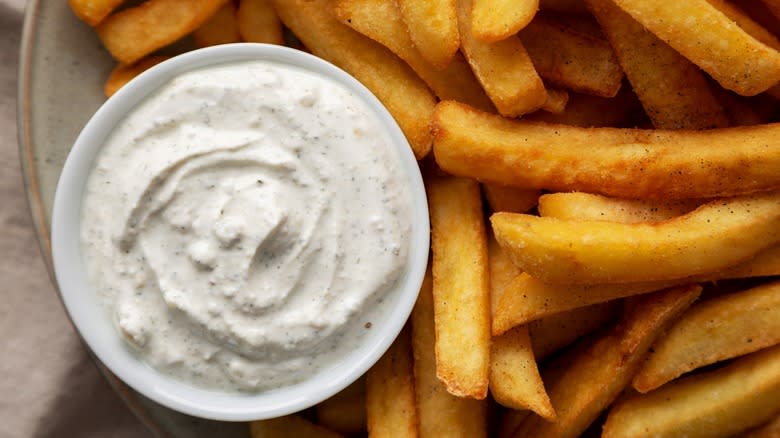 ranch with fries