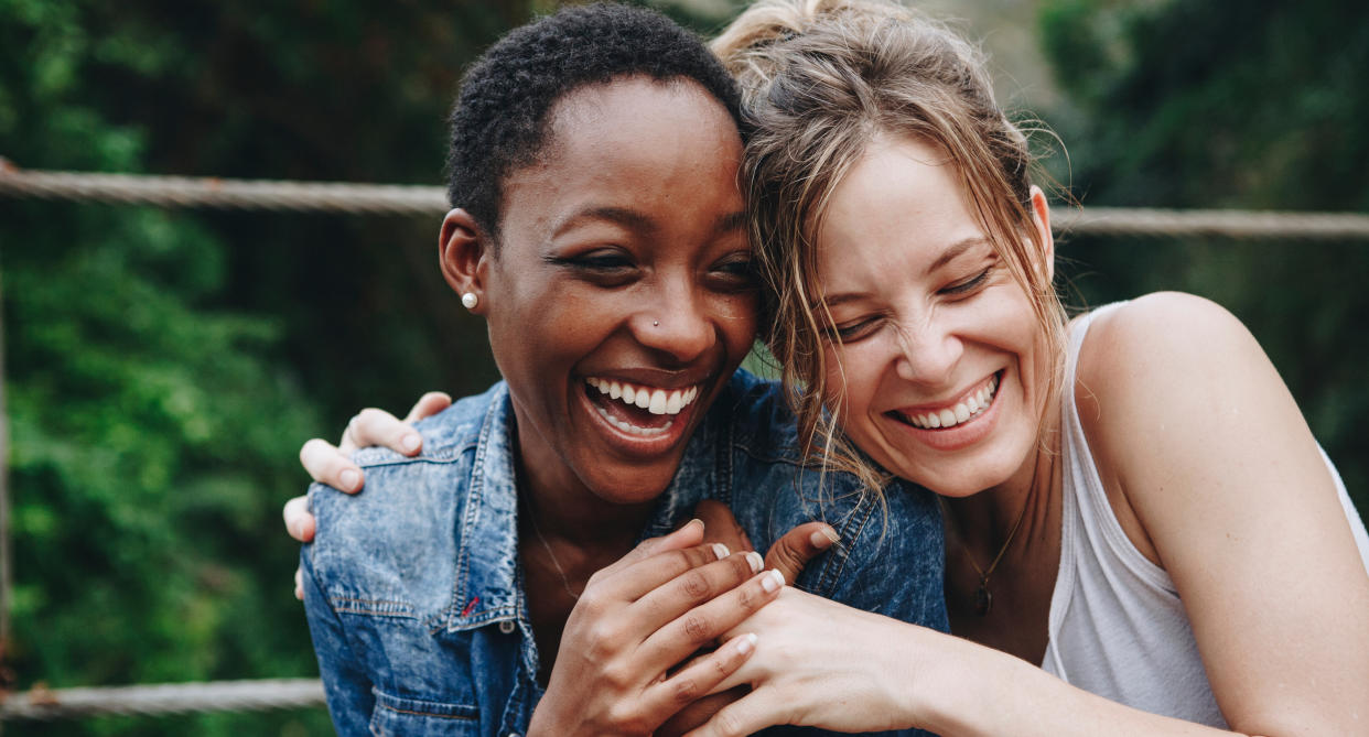 A new survey has found the 20 signs you're a good friend. (Getty Images)