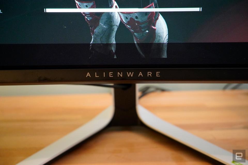 <p>Alienware 34 Curved QD-OLED gaming monitor</p>
