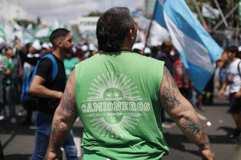 FOTOS: Tensión social en Argentina por protestas contra Macri