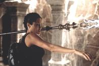 Im Jahr 2001 schlüpfte Angelina Jolie erstmals in die Rolle der Lara Croft. Unter der Leitung des actionerfahrenen Regisseurs Simon West ("Con Air") entstand unterhaltsames Popcorn-Kino, das zwei Jahre später mit "Lara Croft - Tomb Raider - Die Wiege des Lebens" fortgesetzt wurde. (Bild: Concorde Home Entertainment)