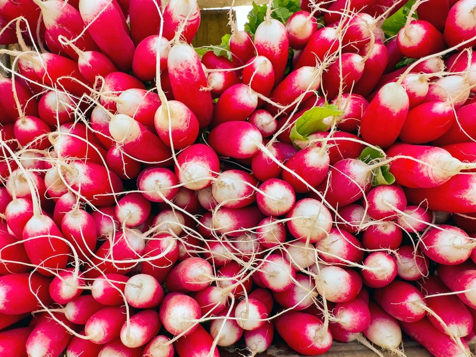 Radishes can add a crunchy, zesty bite to all sorts of dishes (Getty/iStock)