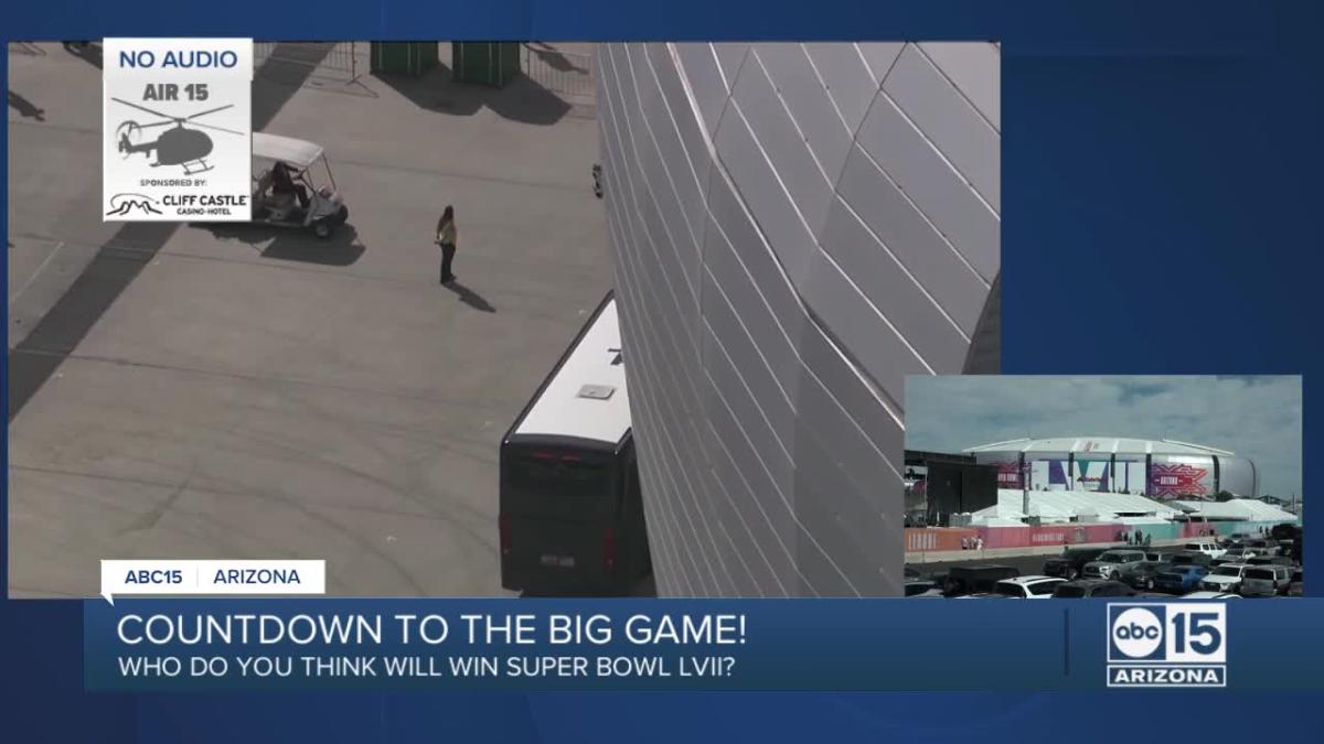 Teams arrive for Super Bowl LVII in Glendale, Arizona