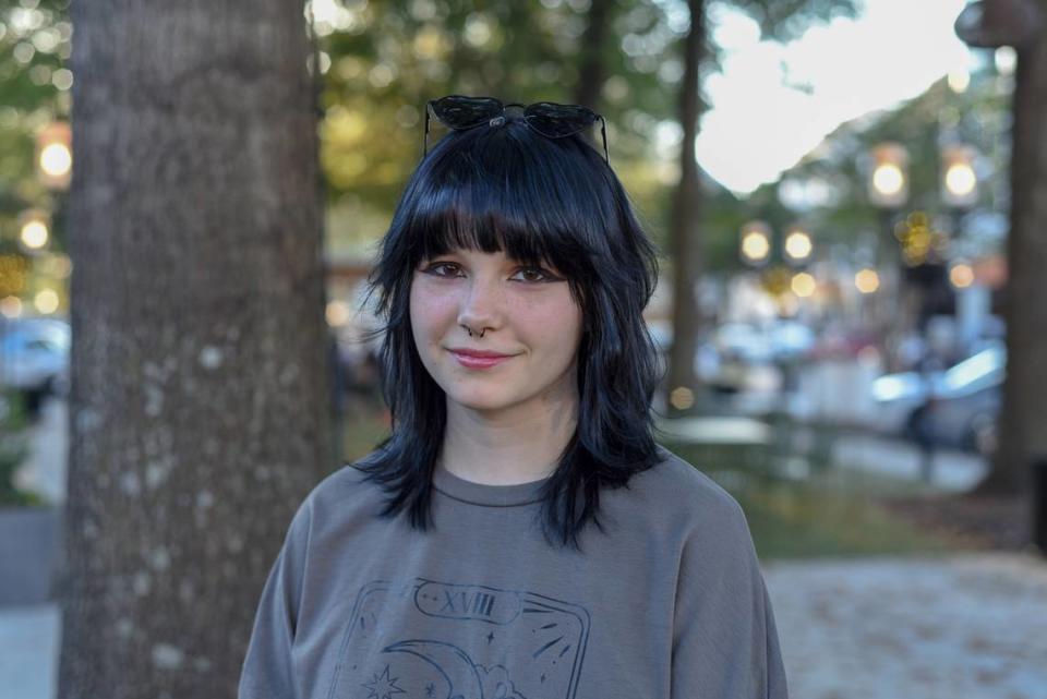 Hayden Garvey Knapp, 16, visits Birkdale Village, the Huntersville shopping center she and her boyfriend, Laird Ramirez, 17, would frequent before a fentanyl-laced pill killed him on July 1, 2023. Julia Coin/jcoin@charlotteobserver.com