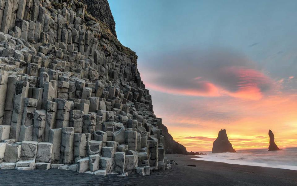 Reynisfjara Beach