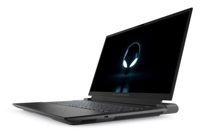 La Alienware m18 tiene una pantalla de 18 pulgadas que puede llegar a los 480 Hz de tasa de refresco